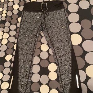 Nike Sport leggings
